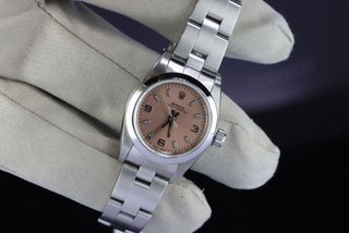 Rolex Oyster Perpetual 67180 26mm Salmón