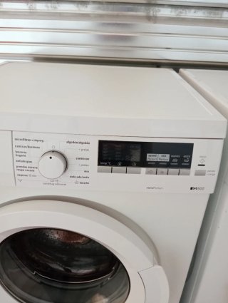 Lavadora Siemens 8kg 1400rpm blanca.