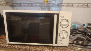 Microondas Nevir 20L 700W
