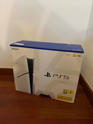 Consola Sony PS5 slim 1TB con lector