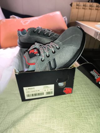 Zapatos de seguridad U Power negros