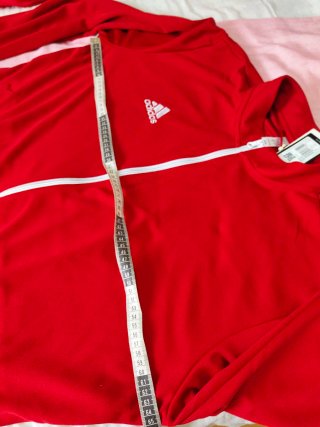 Chaqueta deportiva Adidas roja cremallera