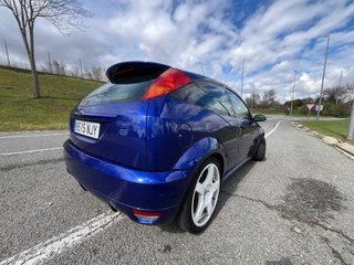 Ford Focus RS mk1 215cv