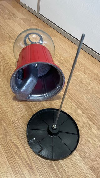 Maquina expendedora de chicles o golosinas