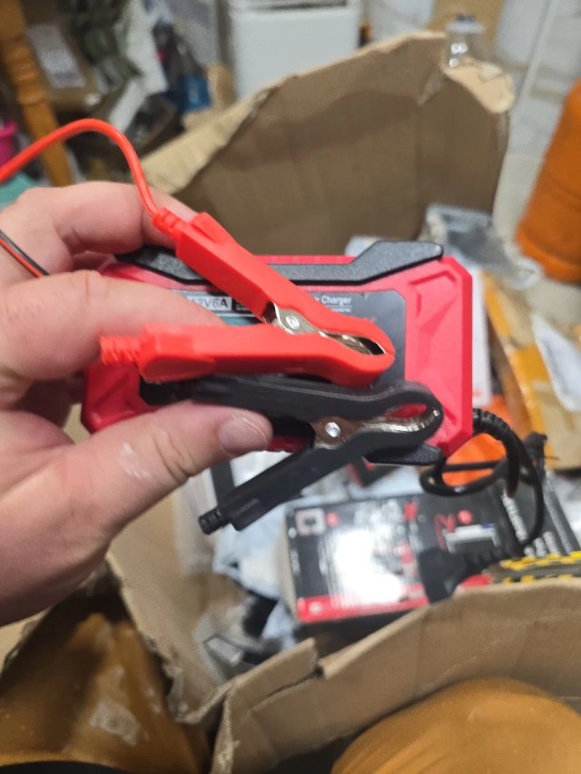 Cargador Batería Coche E-MalX 12V 6A