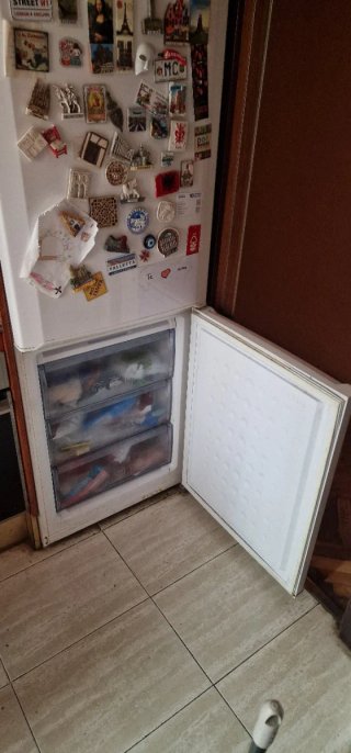Frigorífico Combo Beko CN2281 No Frost