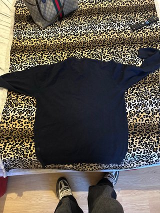 Maglione blu scuro uomo
