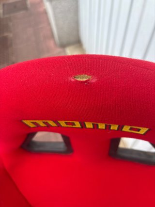 Baquet Momo Rojo