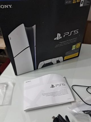 PS5 (PlayStation 5) Digital Slim