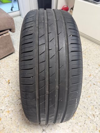 Neumático Ceat SecuraDrive 215/55 R16