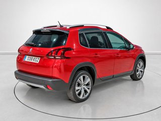 Peugeot 2008 PureTech 110 Allure 81 kW (110 CV)