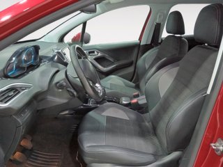 Peugeot 2008 PureTech 110 Allure 81 kW (110 CV)