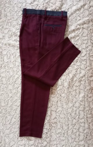 Pantalón de vestir MANGO