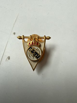 Pin Real Madrid Antiguo Escudo Bandera Corona