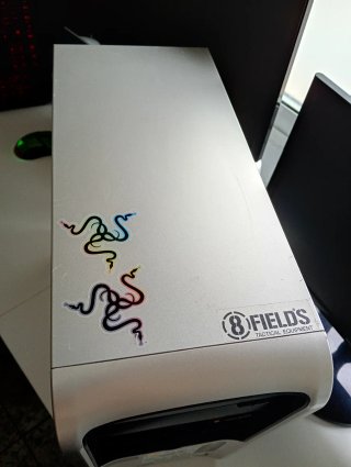 Caja retro PC Packard Bell