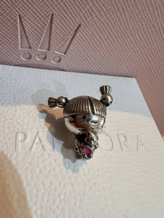 Charm Pandora de Plata