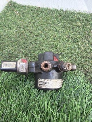 Rampa inyectora R9144Z010D