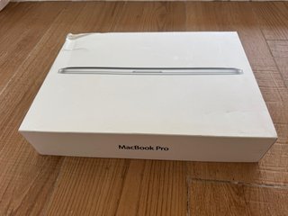 Caja MacBook Pro 13 Retina (2014)