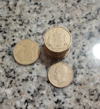 Lote monedas: 100 y 500 pesetas
