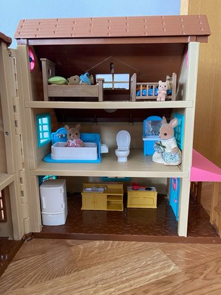 Casas, escuela y bus Sylvanian Families