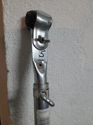 TUBO CAMPING EXTENSIBLE DE 165 A 275 AVANCÉS.