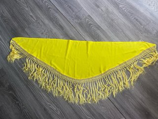 Mantoncillo Flamenca Amarillo con Flecos