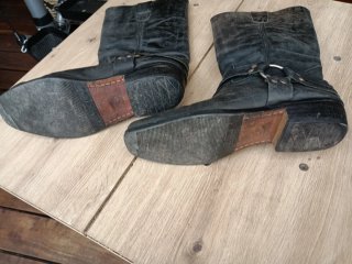 Botas camperas de cuero