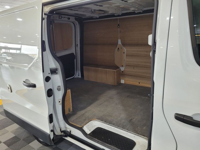 2021 Renault Trafic Furgón 27 L1H1 Energy BluedCi 88 kW