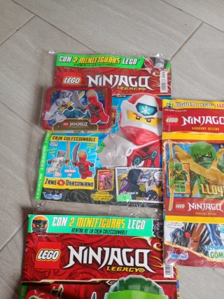 Lote 5 Revistas LEGO Ninjago