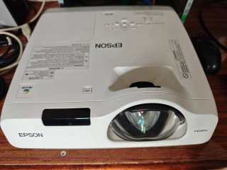 Projetor Epson EB-520