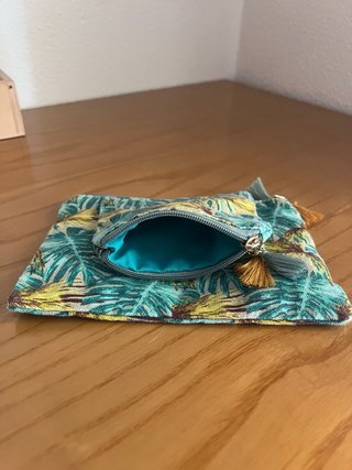 Set de Neceser y Monedero de Tela