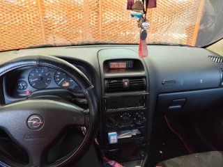 Opel Astra 2000