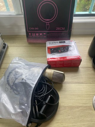 Mini mesa de sonido de grabacion, microfono