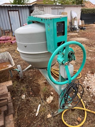 Hormigonera IMER Syntesi 300