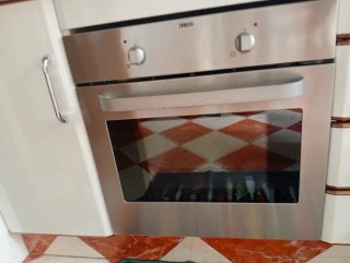 Horno Zanussi Gris