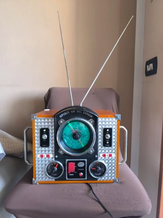 Radio Vintage Spirit of St. Louis Field Radio