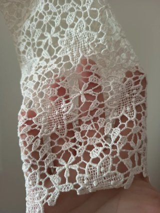 Blusa Trafaluc Branca com Renda