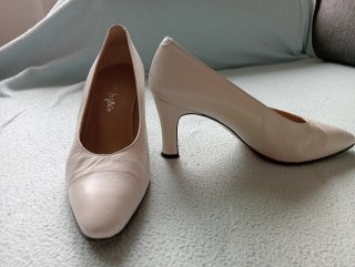 Zapatos de Tacón Blancos El Corte Inglés T-36 piel