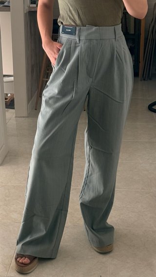 Pantalones Wideleg Hollister Gris Talla S etiqueta