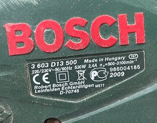 Pack Bosch: sierra de calar PST 700 PEL + lijadora