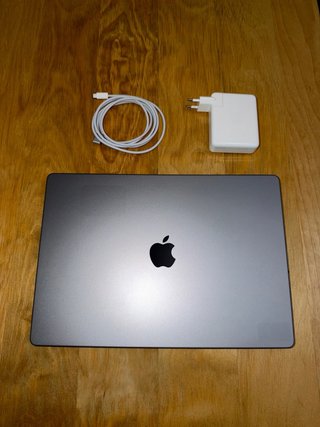 MacBook Pro 16 M1 Pro 16GB RAM 512GB SSD