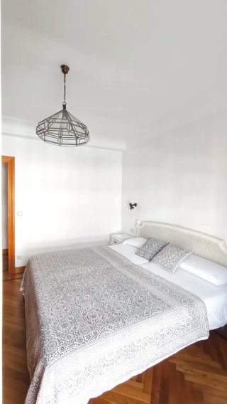 Venta piso con licencia turística en Gros-Donostia