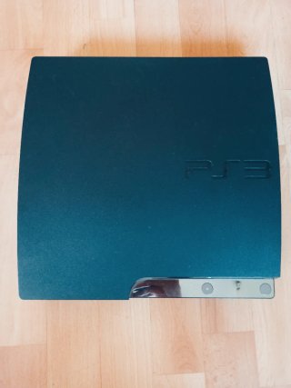 Consola PlayStation 3 + Mando + 4 juegos