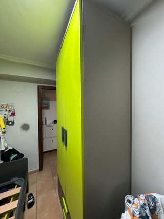 Dormitorio Juvenil Gris y Verde URGE VENTA