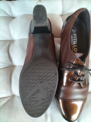 Zapatos Pitillos Marrones Talla 37