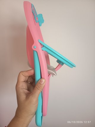 Nenuco y su trona