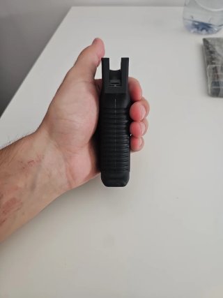 Grip MWS GBB Estilo Magpul Negro