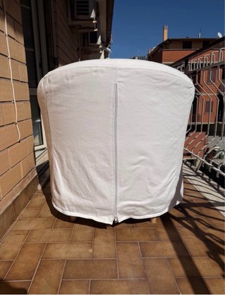 Poltrona IKEA Tullsta bianca