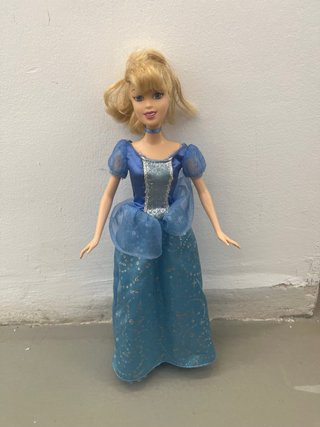 Muñeca Cenicienta 1/6