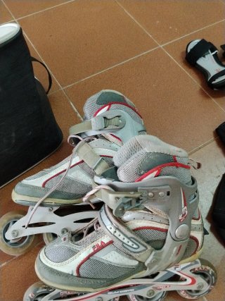 Patines Fila Talla 37 con Protecciones